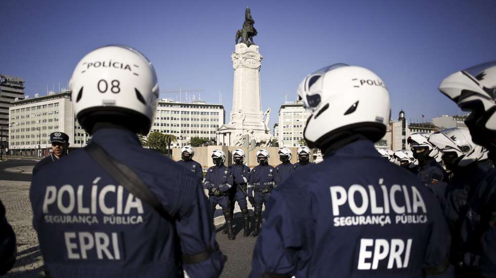 Em alguns casos, o valor da dívida atinge cerca de 900 euros por elemento policial