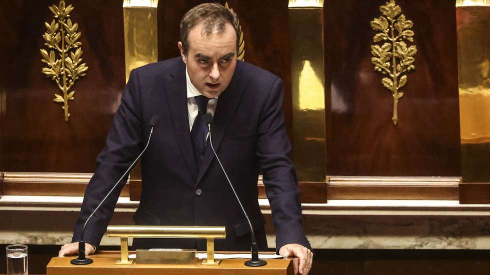 epa12453118 French Prime Minister Sebastien Lecornu delivers a general policy statement at the National Assembly in Paris, France, 14 October 2025. Lecornu announced his new government on 12 October, one week after his first resignation. The National Rally (RN) and La France Insoumise (LFI)  announced motions of censure against this new government on 13 October.  EPA/Teresa Suarez