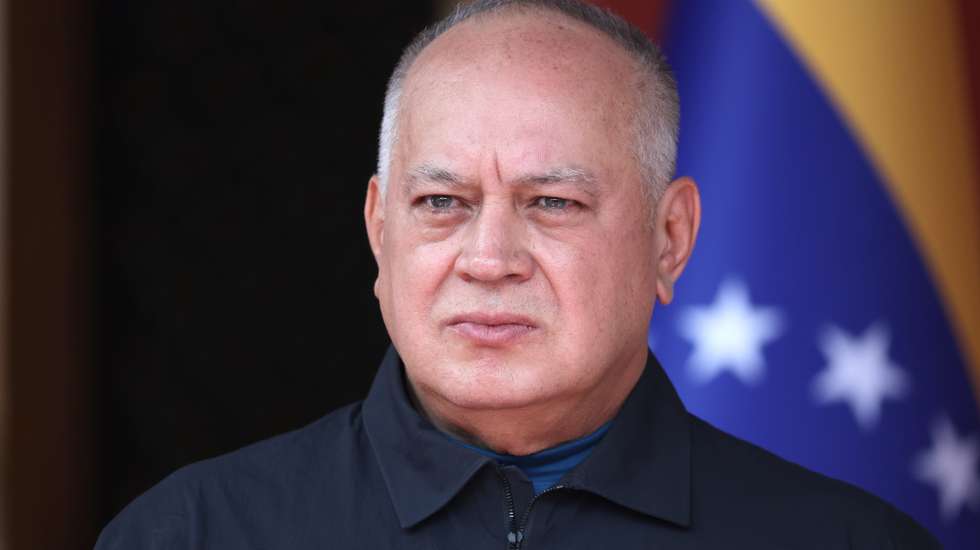 epa12649285 Venezuela's Minister of Justice and Peace, Diosdado Cabello participates in a press conference at Miraflores Palace in Caracas, Venezuela, 14 January 2026. Venezuela's interim president Rodriguez reported that 406 political prisoners have been released to date.  EPA/MIGUEL GUTIERREZ
