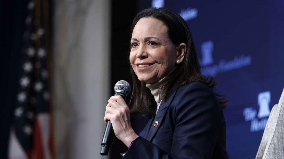 epaselect epa12654020 Venezuelan opposition leader Maria Corina Machado delivers remarks at the Heritage Foundation, Washington, DC, USA, 16 January 2026.  EPA/WILL OLIVER