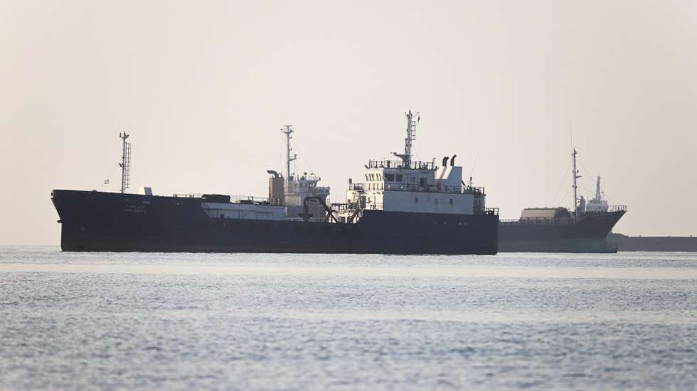 epa13009260 A handout photo made available by Isna News Agency shows cargo ships stuck in the Strait of Hormuz, along the coast of Bandar Abbas, in southern Iran, 01 June 2026. According to Iranian state media, the military's central command warned all vessels to secure Islamic Revolution Guards Corps (IRGC) Navy clearance to pass through the strait or face maritime security risks.  EPA/AMIRHOSSEIN KHORGOOEI/ ISNA NEWS AGENCY HANDOUT RESTRICTIONS: NO Access Israel Media/Persian Language TV Stations Outside Iran/Strictly No Access BBC Persian/VOA Persian/Manoto TV/Iran International TV. (As mandated by Iran's Directorate General for Foreign Media) -- HANDOUT EDITORIAL USE ONLY/NO SALES