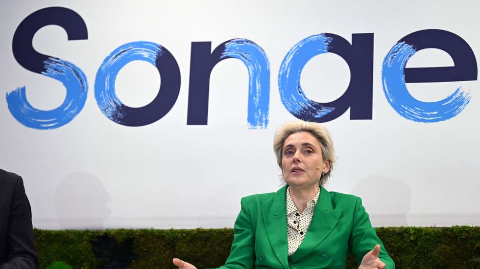 Cláudia Azevedo, CEO da Sonae, durante a apresentação de resultados do grupo que lidera, Maia, 13 de março de 2024. FERNANDO VELUDO/LUSA