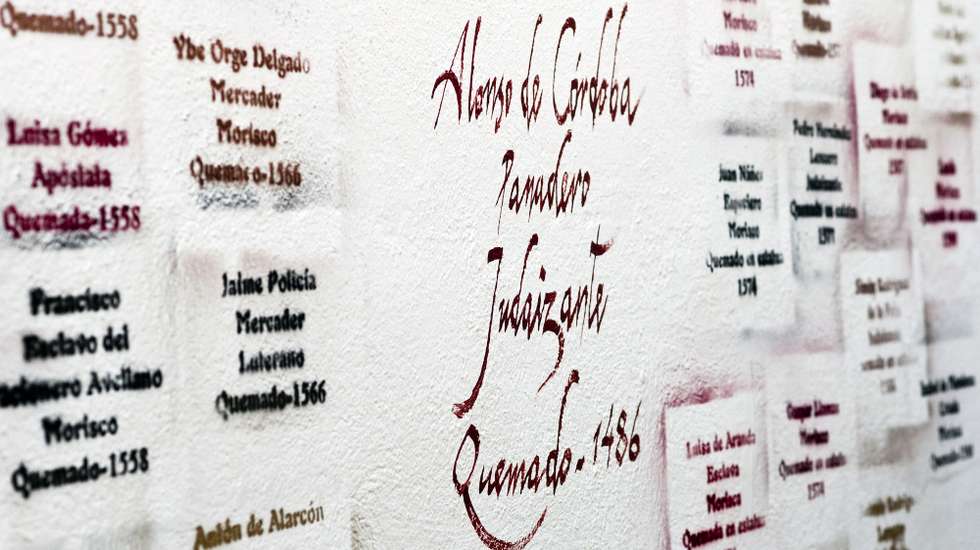 Casa Sefarad, museu de iniciativa privada sobre a cultura, a história e a tradição judaico-espanhola (sefardita) onde na sexta feira foram inscritos os nomes dos judeus queimados pela inquisição. (ACOMPANHA TEXTO). BRUNO RASCÃO/LUSA
