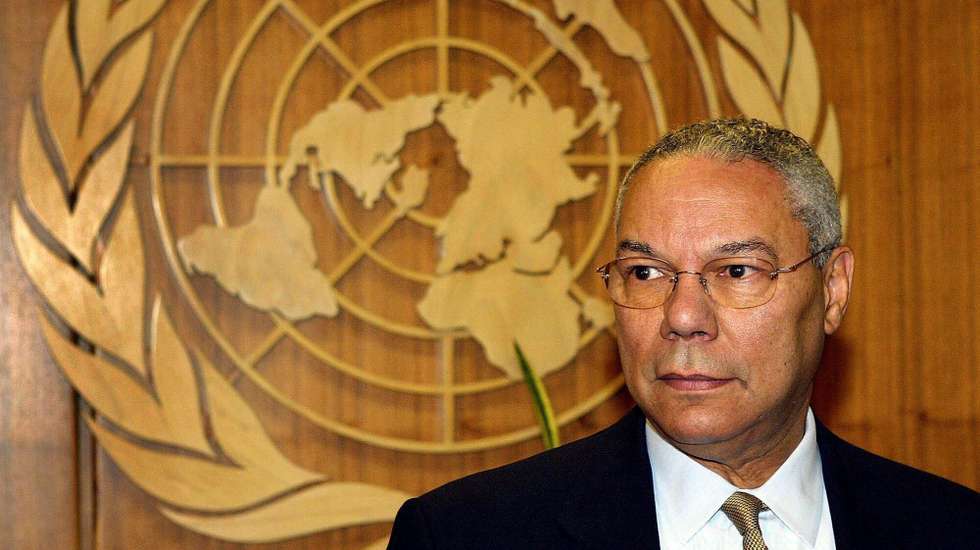 epa09530044 (FILE) - US Secretary of State Colin Powell waits for United Nations Secretary General Kofi Annan outside Annan's office, at the UN Headquarters in New York City, USA, 21 August 2003 (reissued 18 October 2021). Colin Powell has died at the age of 84, his family said on Facebook on 18 October 2021.  EPA/MATT CAMPBELL