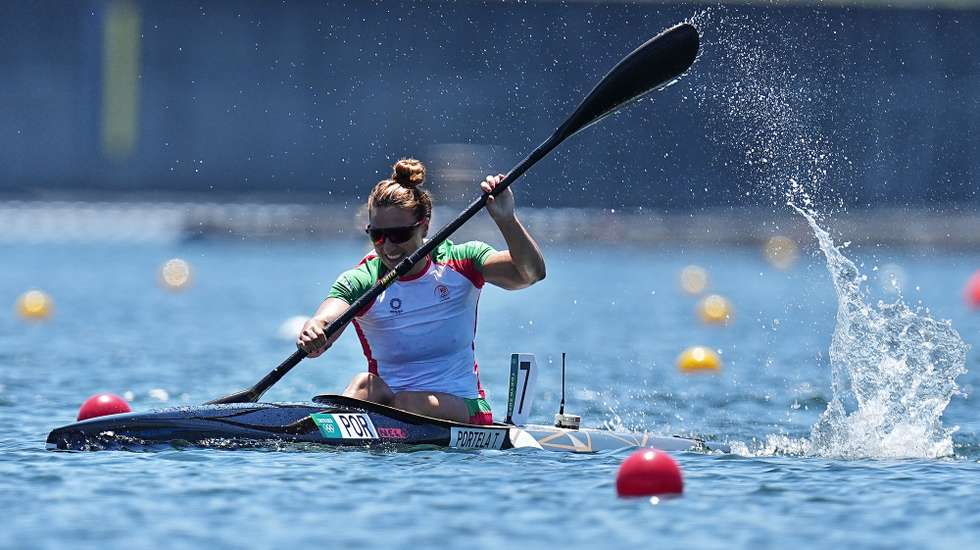 epa09396562 Portuguese Teresa Portela competes in the Women's Kayak Single 500m during the Canoeing Sprint events of the Tokyo 2020 Olympic Games at the Sea Forest Waterway in Tokyo, Japan, 05 August 2021.  EPA/NIC BOTHMA
