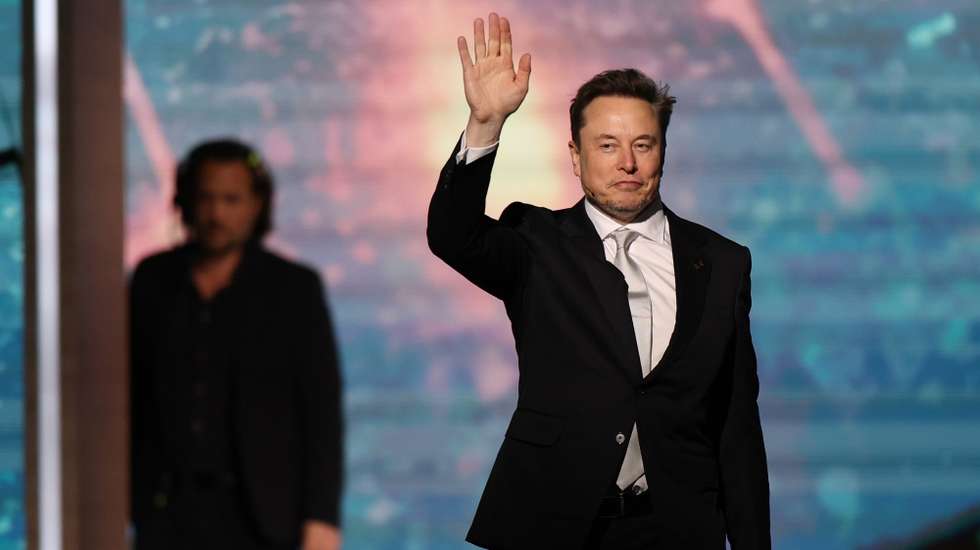 epa12219000 (FILE) - SpaceX and xAI CEO Elon Musk attends a panel at the Saudi-US Investment Forum in Riyadh, Saudi Arabia, 13 May 2025 (re-issued 05 July 2025). Elon Musk on 05 July 2025 in a post on social media platform X (formerly Twitter) said he formed the America Party following the results of a poll he held a day before.  EPA/ALI HAIDER