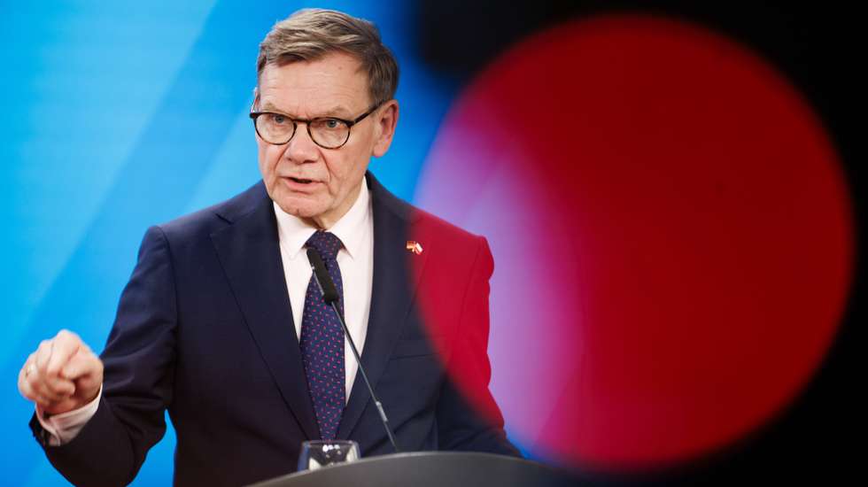 epa13044190 German Foreign Minister Johann Wadephul gestures as he speaks during a press conference of the German-Polish Forum at the German Foreign Ministry in Berlin, Germany, 17 June 2026.  EPA/CLEMENS BILAN