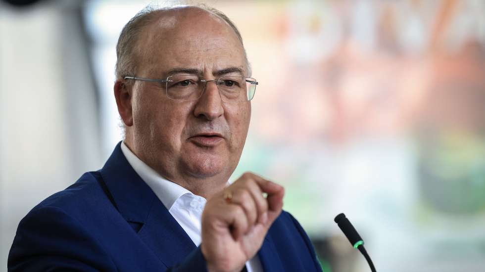 O ministro da Agricultura e Mar, José Manuel Fernandes