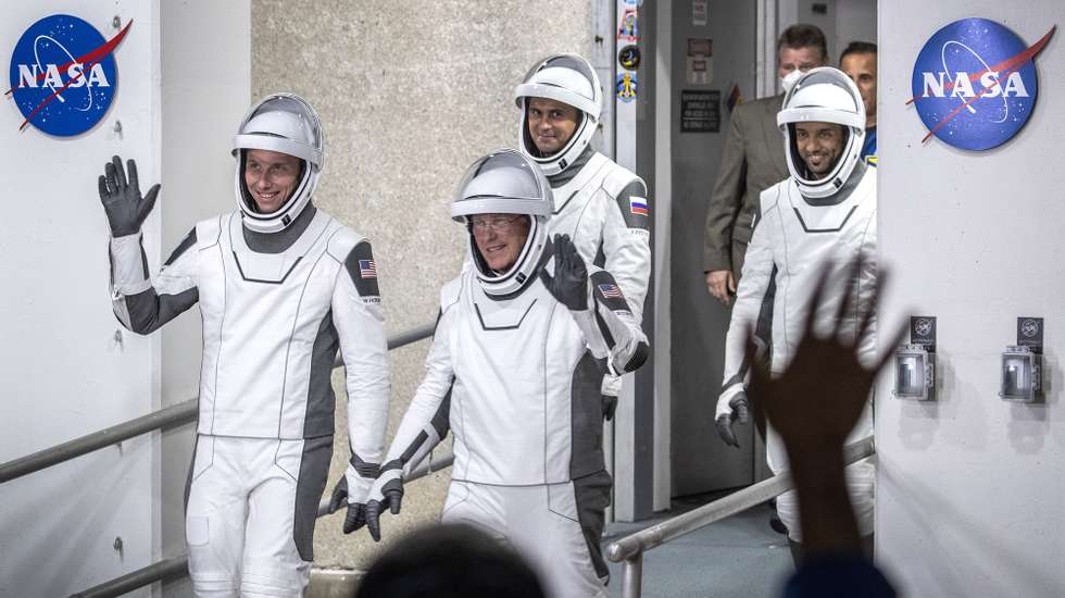 epaselect epa10498068 Members of the NASA&#039;s Crew-6 walk out of the Neil A. Armstrong Operations and Checkout Building for Launch Complex 39A in Titusville, Florida, USA, 01 March 2023. (L-R) NASA’s Warren Hoburg and Stephen Bowen, Roscosmos cosmonaut Andrey Fedyaev, and UAE astronaut Sultan Alneyadi. According to the NASA, the Crew-6 launch will carry two NASA astronauts, Mission Commander Stephen Bowen and Pilot Warren Hoburg, along with UAE (United Arab Emirates) astronaut Sultan Alneyadi, and Roscosmos cosmonaut Andrey Fedyaev, who will serve as mission specialists to the space station for a science expedition mission. This is the sixth crew rotation mission with astronauts using the SpaceX Dragon spacecraft on a Falcon 9 rocket to the orbiting laboratory as part of the agency’s Commercial Crew Program.  EPA/CRISTOBAL HERRERA-ULASHKEVICH