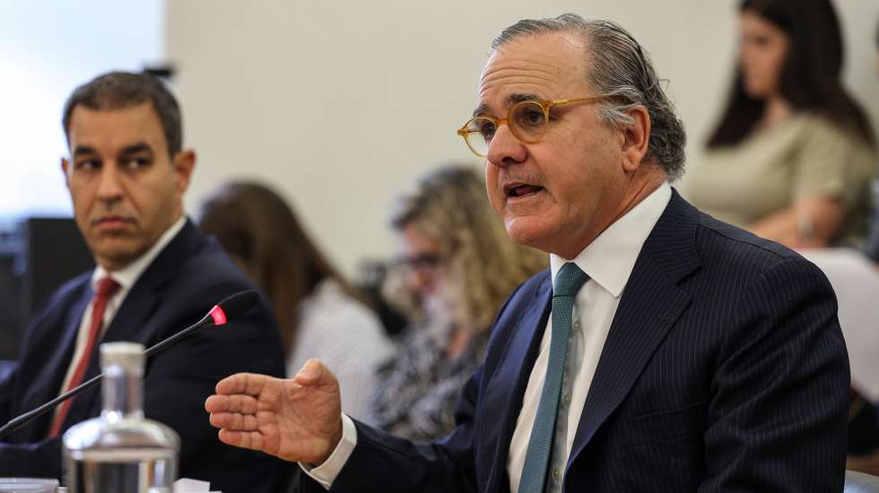 O antigo ministro da Economia, António Pires de Lima, intervém na comissão Parlamentar de Inquérito à Tutela Política da Gestão da TAP, na Assembleia da República em Lisboa, 07 de junho de 2023 de 2023. MIGUEL A. LOPES/LUSA