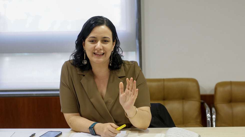 A secretária de Estado da Administração Pública, Inês Ramires, durante uma reunião com o presidente da Federação Sindical da Administração Pública (Fesap), José Abraão (ausente da foto), na Presidência do Conselho de Ministros, em Lisboa, 05 de abril de 2023. ANTÓNIO PEDRO SANTOS/LUSA