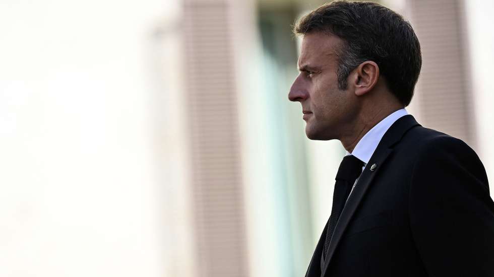 epa10883599 France's President Emmanuel Macron arrives at the Palazzo Montecitorio, hosting the Italian Chamber of Deputies, to attend the non-religious State funeral of late Italian President Giorgio Napolitano in Rome, Italy, September 26, 2023.  EPA/Riccardo Antimiani