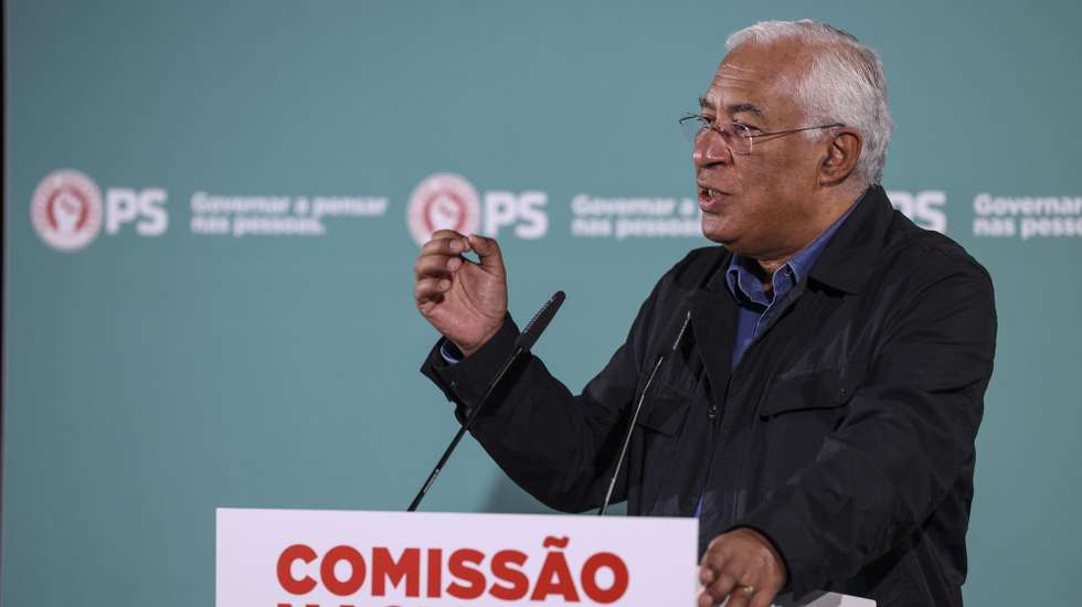 António Costa reúne-se no domingo com o próximo secretário-geral