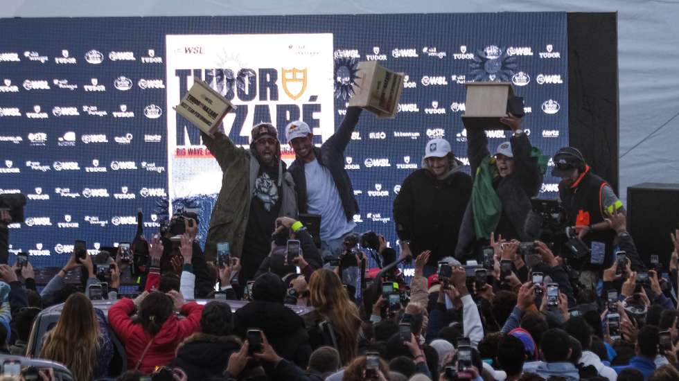 Brazilians surfers Lucas Chianca (L) and Maya Gabeira (R) win the Tudor Nazaré Tow Surfing Challenge, in Praia do Norte, Nazare, Portugal, 22 January 2024. CARLOS BARROSO/LUSABARROSO/LUSA
