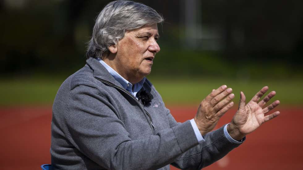 Um dos candidatos à presidência do COP – Comité Olímpico de Portugal, Laurentino Dias, durante uma entrevista à Agência Lusa, no Centro de Alto Rendimento de Atletismo do Jamor, Oeiras, 6 de março de 2025. (ACOMPANHA TEXTO DE 07 DE MARÇO DE 2025). JOSÉ SENA GOULÃO/LUSA