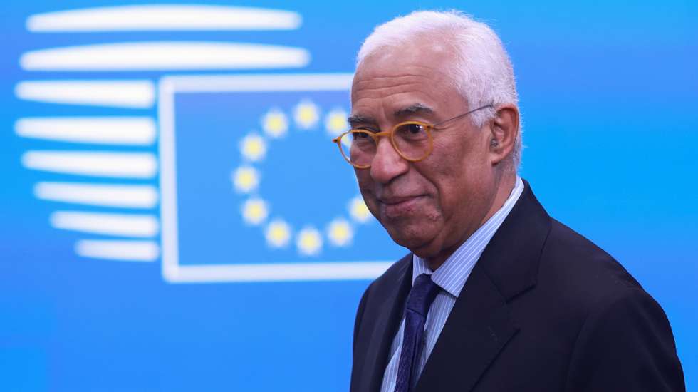 epaselect epa11755940 President of the European Council Antonio Costa prior to a meeting at the European Council headquarters in Brussels, Belgium, 04 December 2024.  EPA/OLIVIER HOSLET