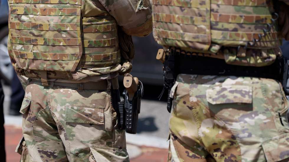 epa12334593 Members of the National Guard patrol with their service firearms outside Union Station in Washington, DC, USA, 29 August 2025. President Trump said he is considering deploying the National Guard and federal agents to other major cities, mainly blue states to fight what he claims is increasing crime.  EPA/AARON SCHWARTZ