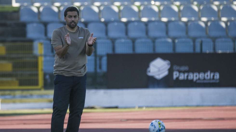 Vasco Botelho da Costa, treinador do Moreirense, durante o jogo da I Liga de Futebol disputado com o Casa Pia no Estádio Municipal de Rio Maior, 30 de agosto de 2026. CARLOS BARROSO/LUSA
