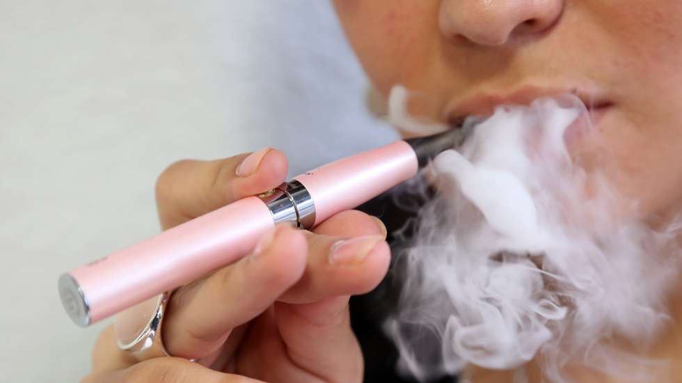 Cigarros eletrónicos "podem, afinal, não ser seguros"