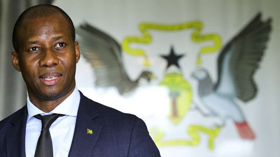 O ministro dos Negócios Estrangeiros de de São Tomé e Príncipe, Gareth Guadalupe, durante um encontro para a assinatura de um acordo de cooperação bilateral com Cabo Verde no domínio de Formação Superior e Profissional, em São Tomé, São Tomé e Príncipe, 28 de agosto de 2023. ESTELA SILVA/LUSA