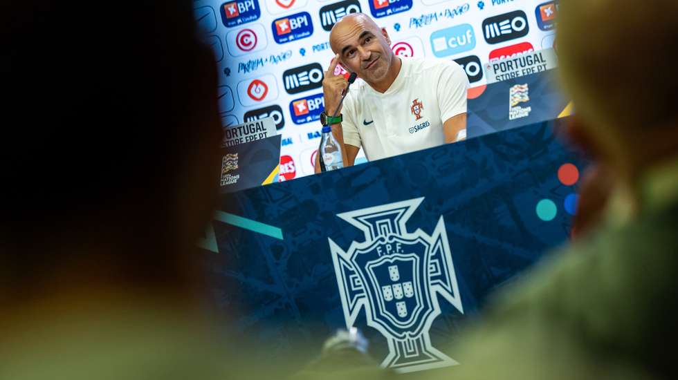 epa11591771 Head coach Roberto Martinez of Portugal attends a press conference in Oeiras, outskirts of Lisbon, Portugal, 07 September 2024. Portugal will play against Scotland on 08 September in their UEFA Nations League group A soccer match.  EPA/JOSE SENA GOULAO