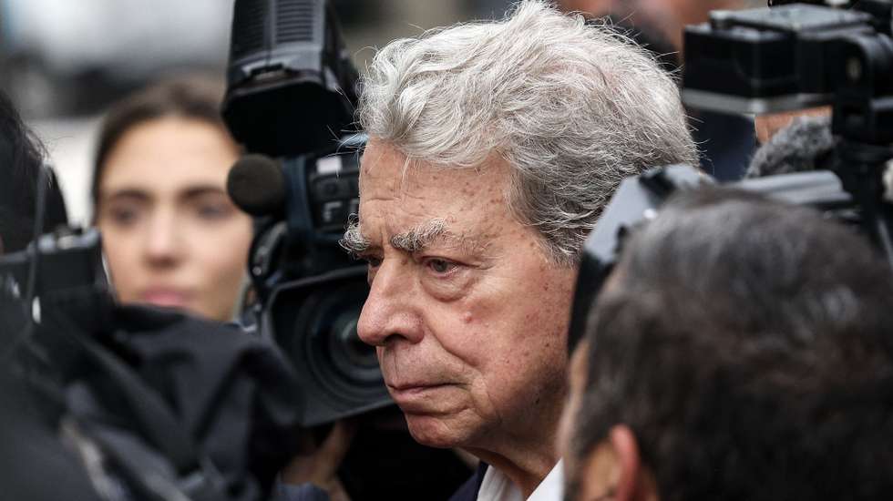 Ricardo Espírito Santo, former chairman of the Espírito Santo Group (GES), arrives for the trial in the BES/GES case at the Campus de Justiça in Lisbon, Portugal, 15 October 2024. The case has 30 defendants (23 people and seven companies), for a total of 361 offences. The most notorious defendant in this case is the former chairman of the Espírito Santo Group (GES) Ricardo Salgado, accused of 65 offences, including criminal association (one), qualified fraud (29), active corruption (12), money laundering (seven), document forgery (nine), infidelity (five) and market manipulation (two). ANDRÉ KOSTERS/LUSA