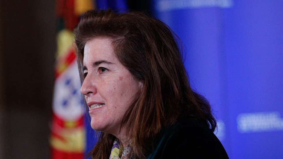 A ministra do Trabalho, Solidariedade e Segurança Social, Ana Mendes Godinho, durante a conferência de  imprensa no final da reunião do Conselho de Ministros, que decorreu no Palácio da Ajuda, em Lisboa, 18 de fevereiro de 2021. ANTÓNIO COTRIM/LUSA