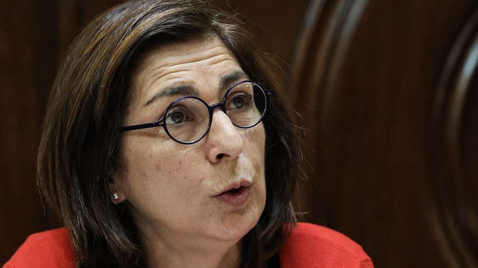 A ministra Adjunta e dos Assuntos Parlamentares, Ana Catarina Mendes, intervém durante a sua audição perante a Comissão de Assuntos Constitucionais, Direitos, Liberdades e Garantias, na Assembleia da República, em Lisboa, 18 de janeiro de 2023. MIGUEL A. LOPES/LUSA