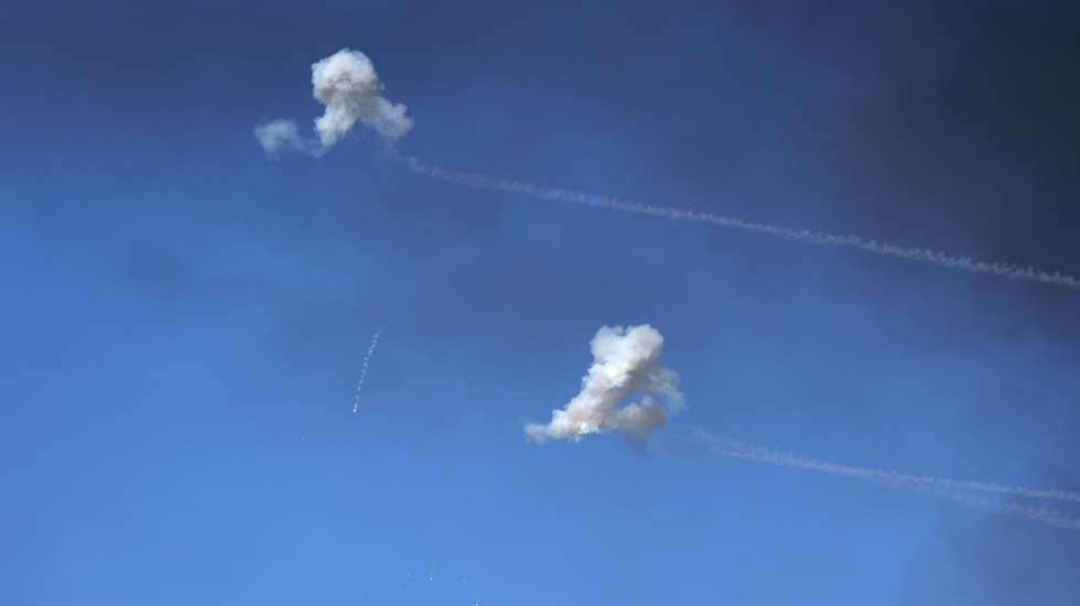 epa11094258 Israeli Iron Dome air defense system intercepts a missile launched from the Gaza Strip towards southern Israel, 21 January 2024. More than 25,000 Palestinians and at least 1,300 Israelis have been killed, according to the Palestinian Health Ministry and the Israel Defense Forces (IDF), since Hamas militants launched an attack against Israel from the Gaza Strip on 07 October, and the Israeli operations in Gaza and the West Bank which followed it.  EPA/ATEF SAFADI