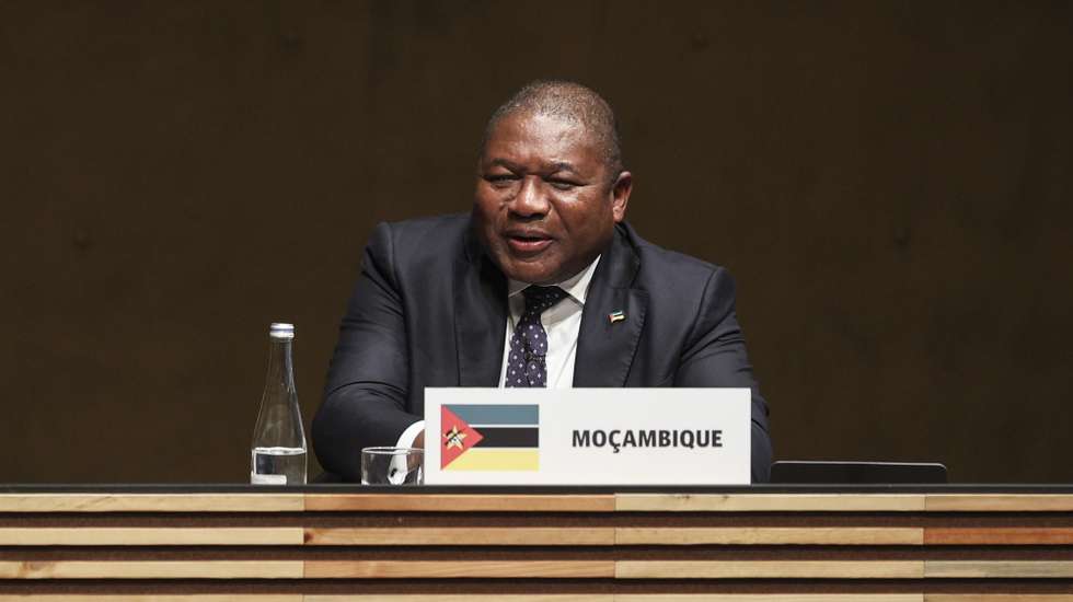 O Presidente da República de Moçambique, Filipe Nyusi intervém na sessão comemorativa do 50º aniversário do 25 de abril de 1974, com os Chefes de Estado irmãos, cuja independência esteve ligada do 25 de abril em Lisboa, 25 de abril de 2024. MIGUEL A. LOPES/LUSA