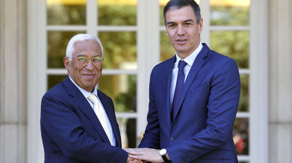 epa11456526 Spanish Prime Minister Pedro Sanchez (R) meets with Portugal's former Prime Minister and elected President of the European Council Antonio Costa at Moncloa's Presidential Palace, in Madrid, Spain, 04 July 2024.  EPA/JAVIER LIZON
