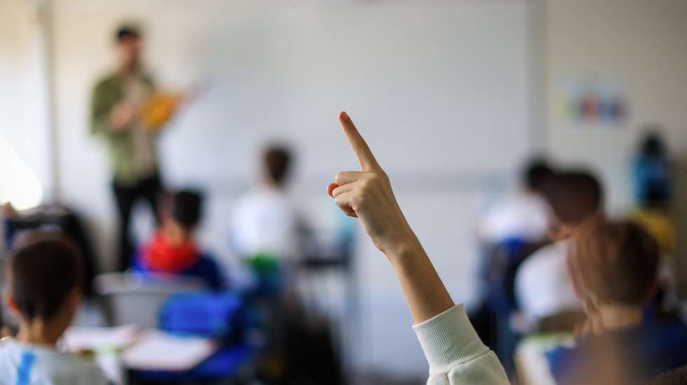 Alunos do Grande Colégio Universal, Porto, 27 de março de 2025. O Grande Colégio Universal (Porto) foi a escola onde os alunos tiveram as melhores notas nos exames nacionais de 2024. Nos 191 exames realizados no ano passado, o Grande Colégio Universal alcançou uma média de 16,51 (numa escala de zero a 20), sendo a média das notas internas 17,05. (ACOMPANHA TEXTO DO DIA 04 DE ABRIL 2025). JOSÉ COELHO/LUSA