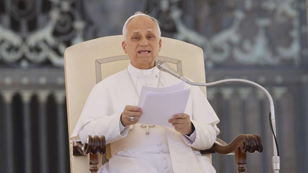 epa12392255 Pope Leo XIV during an audience as part of the Jubilee of Justice at St Peter's square, Vatican City, 20 September 2025.  EPA/FABIO FRUSTACI