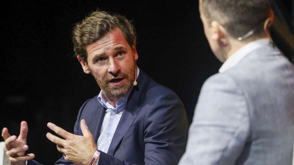O treinador português André Villas-Boas intervém no painel 'AI v. The Eye Test' da cimeira tecnológica Web Summit 2023, a decorrer na FIL/Parque das Nações em Lisboa, 14 de novembro de 2023. MANUEL DE ALMEIDA/LUSA
