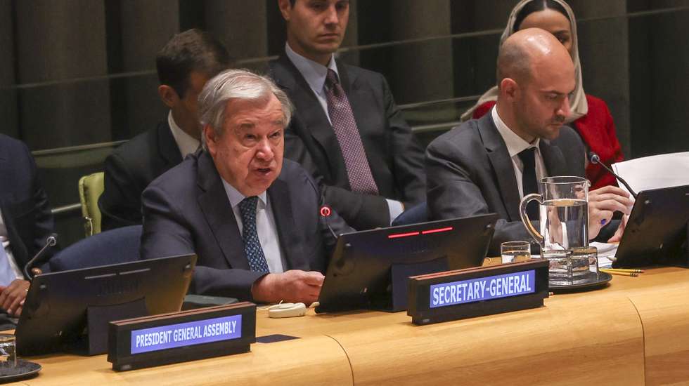 epa12268861 Secretary-General of the United Nations Antonio Guterres (L) speaks during a conference on the two-State solution to the Israeli-Palestinian conflict, at the United Nations (UN) headquarters in New York, New York, USA, 28 July 2025.  EPA/SARAH YENESEL