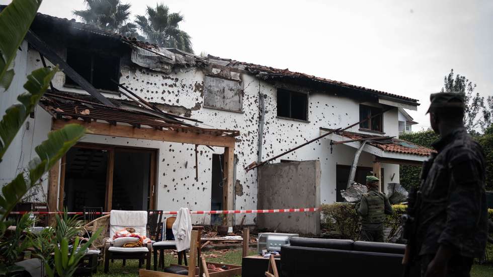 epa12810898 A damaged house is seen following a drone attack in Goma, North Kivu, Democratic Republic of Congo, 11 March 2026. Several people were killed in the drone strike, attributed to the Congolese army, according to Lawrence Kanyuka, spokesperson of the Alliance Fleuve Congo/M23 movement. One victim was identified by her colleagues as a French UNICEF worker named Karine Buisset.  EPA/MARIE JEANNE MUNYERENKANA