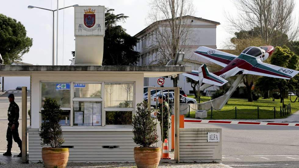 O governante sublinhou que o acordo corrige situações que se arrastavam desde a criação do hospital, corrigindo "uma injustiça antiga"