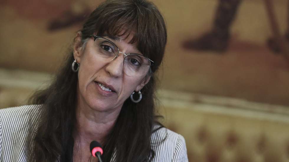 A ministra da Defesa Nacional, Helena Carreiras, durante a sua audição perante a Comissão de Defesa Nacional, na Assembleia da República, em Lisboa, 11 de outubro de 2022. ANTÓNIO COTRIM/LUSA
