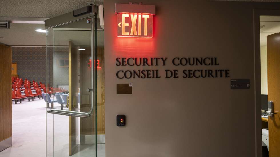 epa10000668 View of the entrance of the room of the United Nations Security Council, at the UN headquarters in New York, USA, 07 June 2022. The UN General Assembly will vote on membership for the Security Council for the period 2023-2024 on 09 June. Five member states, Ecuador, Japan, Malta, Mozambique, and Switzerland are currently running for the five available seats.  EPA/ALESSANDRO DELLA VALLE