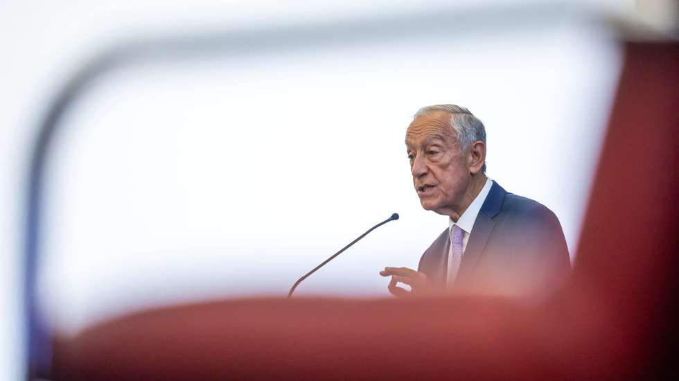 O Presidente da República, Marcelo Rebelo de Sousa, usa da palavra durante o 1.º Fórum das Ordens Profissionais, no Instituto Superior Técnico, em Lisboa, 09 de maio de 2024. JOSÉ SENA GOULÃO/LUSA