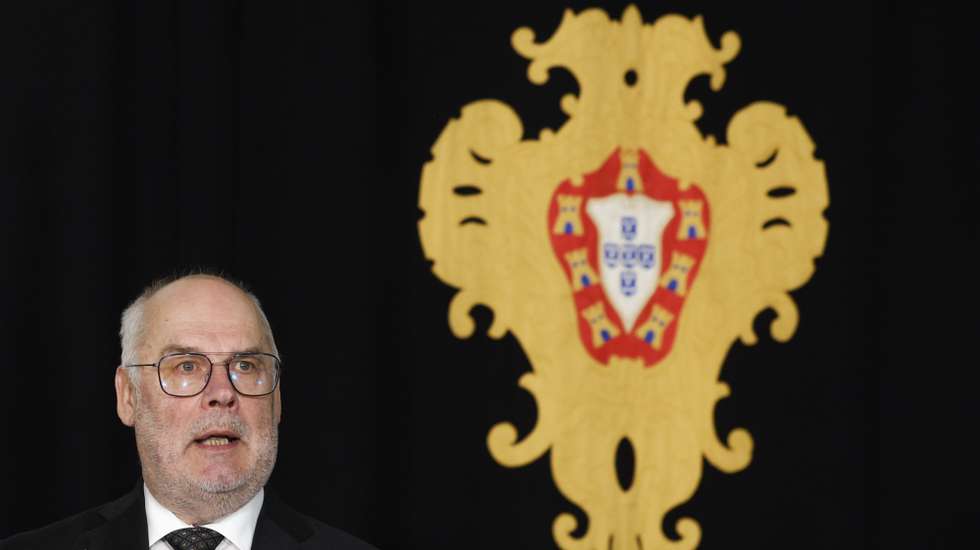 Estonia's President Alar Karis (L) and Portugal's President Marcelo Rebelo de Sousa (not seen) attend press conference after a meeting at Belem Palace in Lisbon, Portugal, 15 January 2026. Estonia President is in Portugal on a two days visit. ANTÓNIO PEDRO SANTOS/LUSA