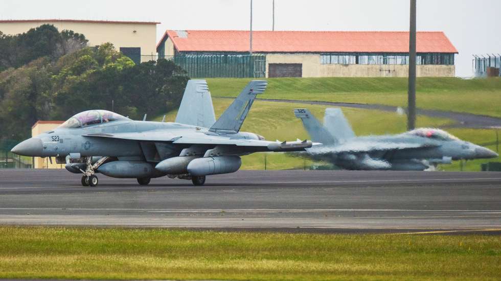 Base das Lajes