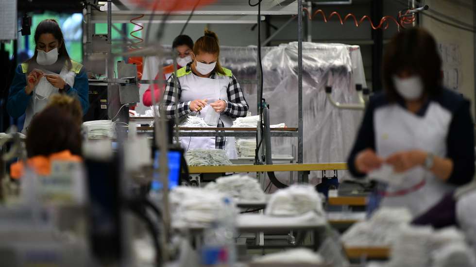 Vendas nas indústrias transformadoras aumentaram 24% em 2022, revela Instituto Nacional de Estatística