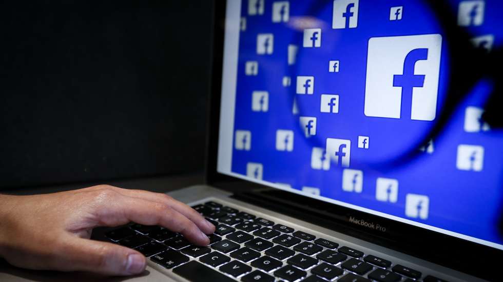 Logótipo da rede social Facebook, em Lisboa, 04 de outubro de 2017. RODRIGO ANTUNES/LUSA