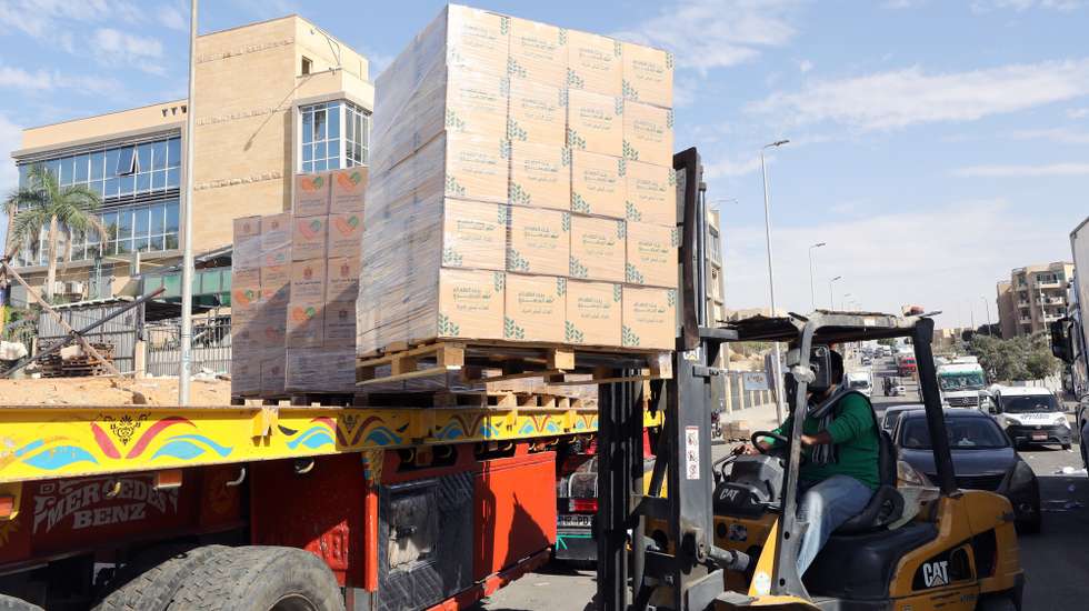 Primeiros camiões de ajuda humanitária em Gaza após início de trégua