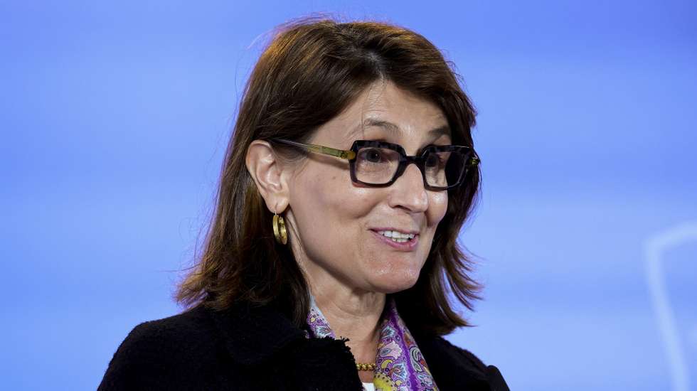A ministra da Justiça, Catarina Sarmento e Castro intervém durante a conferência de imprensa após a reunião do Conselho de Ministros no Mosteiro de São Martinho de Tibães, em Braga, 04 de maio de 2023. ESTELA SILVA/LUSA