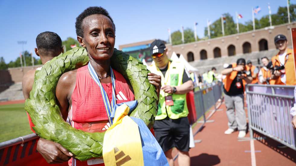 epa12146934 Shewarge Alene from Ethiopia reacts after winning the women's Stockholm marathon, Sweden, 31 May 2025.  EPA/Fredrik Persson/TT SWEDEN OUT SWEDEN OUT