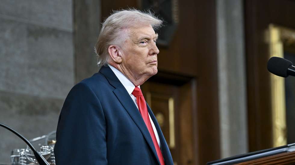 epa12775222 US President Donald J. Trump delivers the first State of the Union address of his second term to a joint session of Congress in the House Chamber of the US Capitol in Washington, DC, USA, 24 February 2026.  EPA/KENNY HOLSTON / POOL