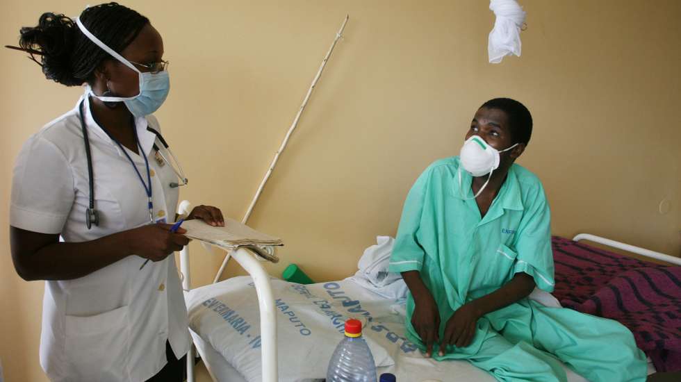 O Hospital da Machava é o único em Moçambique totalmente dedicado à tuberculose onde 85% dos doentes são portadores de Sida, domingo 1 de abril de 2007 na Machava, Mocambique. O Hospital da Machava fará parte da visita de Jorge Sampaio, na qualidade de Enviado Especial do Sec. Geral da ONU para a Tuberculose. (ACOMPANHA TEXTO) PEDRO SA DA BANDEIRA/LUSA