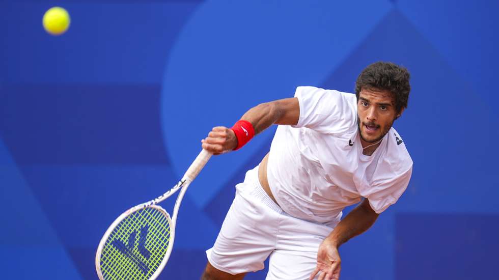 Os tenistas portugueses Francisco Cabral e Nuno Borges, durante a partida dos oitavos de final nos Jogos Olímpicos de Paris 2024 contra os alemães Jan Lennard Struff e Dominik Koepfer, em Paris, França, 30 de julho de 2024. HUGO DELGADO/LUSA
